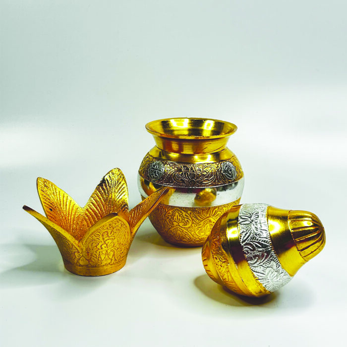 Metal Decors and Diyas_0040_WhatsApp Image 2026-02-11 at 1.01.54 AM (15)